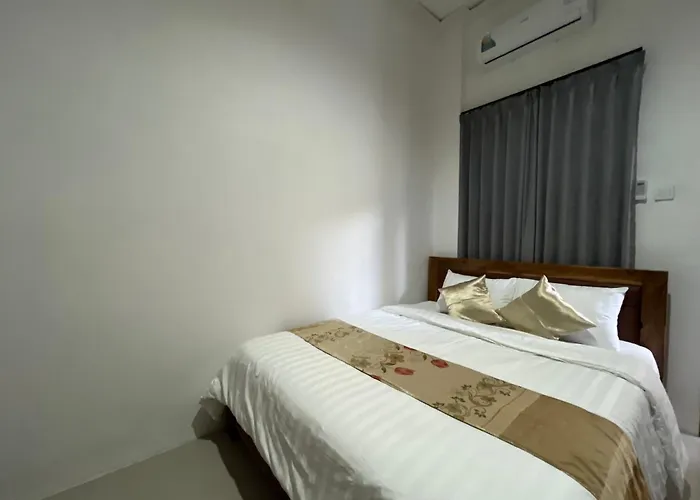 Kubu Celagi Manis * Jimbaran