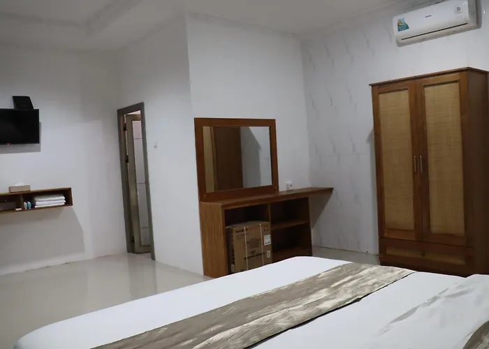Kubu Celagi Manis Hotel